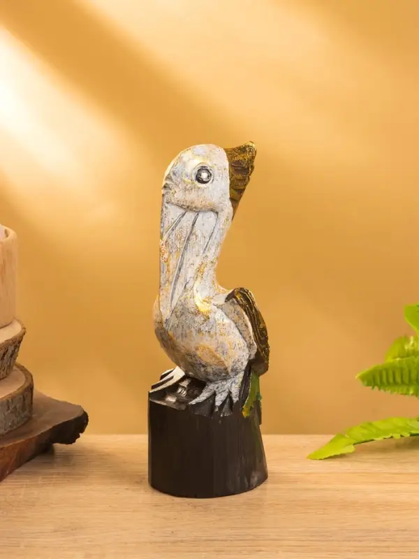 Сувенир интерьерный "Пеликан" 7х7х20 см, дерево, цв. белый с золотом