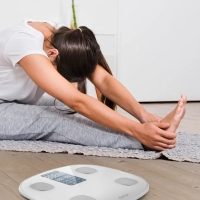 Весы напольные электронные КТ-808 Весы напольные электронные КТ-808