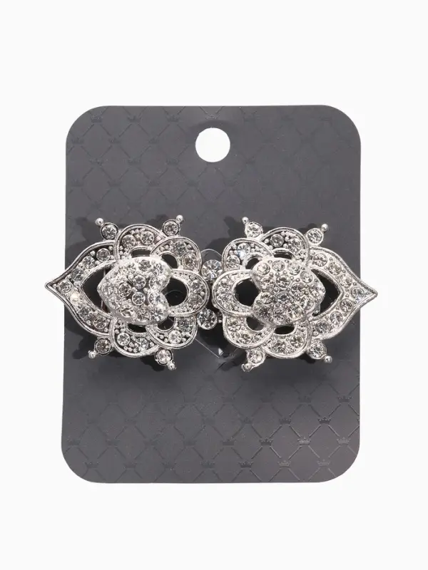 Зажим для кардигана Зажим для кардигана "Ажур", кокошник, цвет белый в серебре