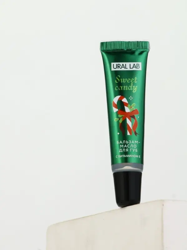 Бальзам-масло для губ, аромат яблоко в карамели, 10 г, URAL LAB Бальзам-масло для губ, аромат яблоко в карамели, 10 г, URAL LAB