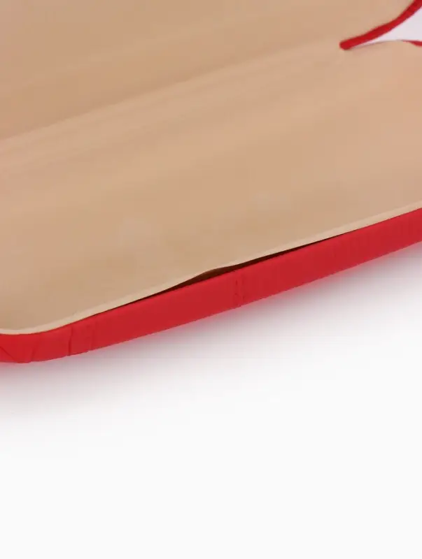 Футляр для очков Июнь2503, 16*5,8*3 см, хлопушка, красный Футляр для очков Июнь2503, 16*5,8*3 см, хлопушка, красный