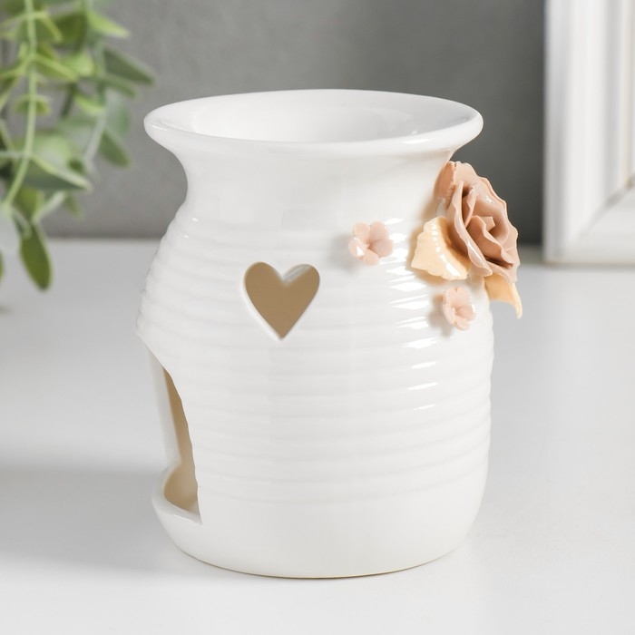 Аромалампа керамика  Аромалампа керамика "Розочки и незабудки с сердечком" МИКС 7,5х7,5х9,5 см