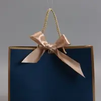 Пакет подарочный, черный , с бантом, 28 х 20 х 10 см