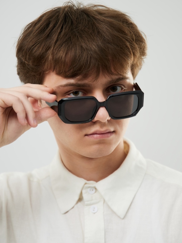 Очки солнцезащитные женские, uv 400, ширина 14.7 см, дужка 14.2 см, линза 6.7 х 4.9 см Очки солнцезащитные женские, uv 400, ширина 14.7 см, дужка 14.2 см, линза 6.7 х 4.9 см