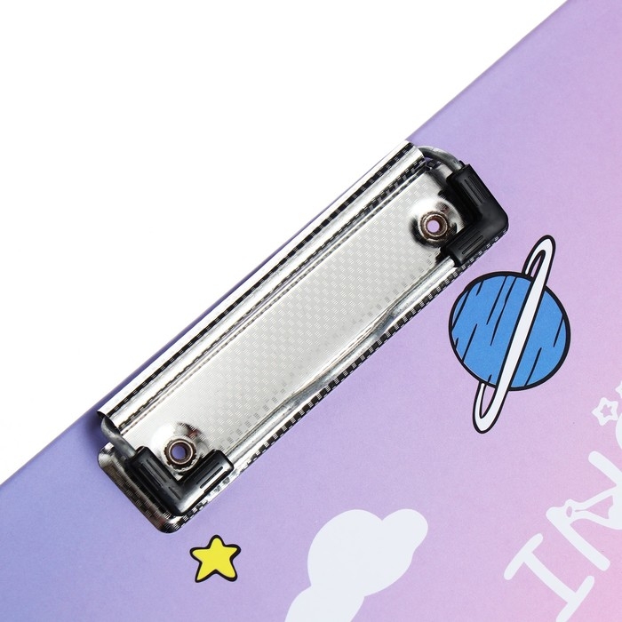 Планшет с прижимом формат А4 картон Планшет с прижимом формат А4 картон "Космонавт", МИКС