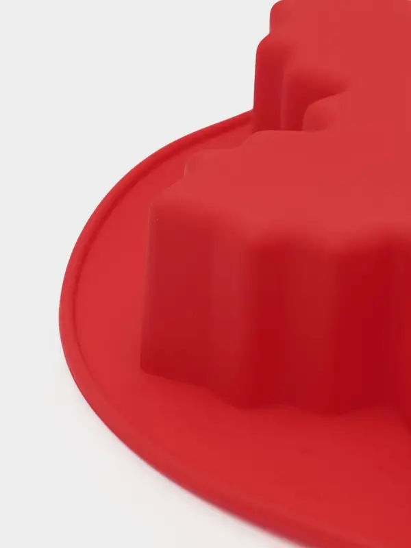 Форма для выпечки новогодняя Доляна &laquo;Снежинка&raquo;, силикон, 23&times;3.5 см, красная