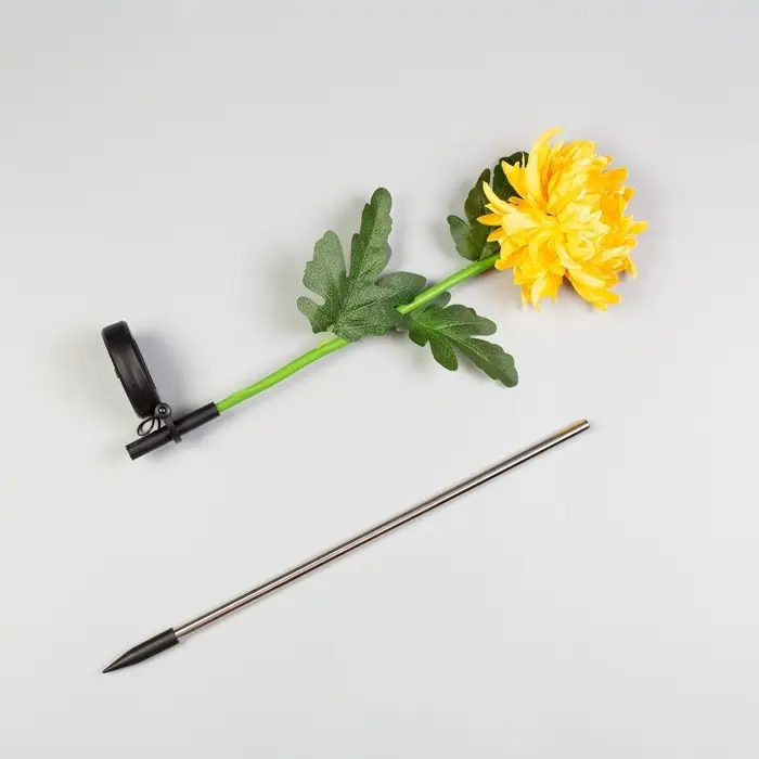 Садовый светильник &laquo;Хризантема жёлтая&raquo;, уличный, на солнечной батарее, 80 см, 1 LED, свечение белое