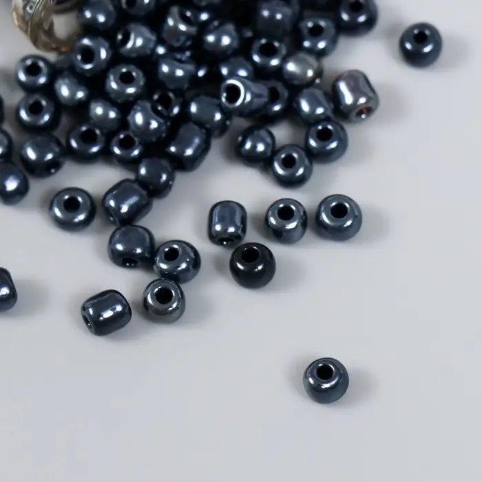 Бисер 6/0 в бутылочке  Бисер 6/0 в бутылочке "Полночь" 20 гр керамический блеск 6х2х2 см