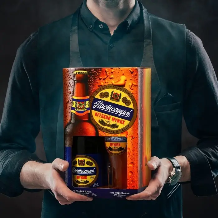 Подарочный набор ЧИСТОЕ СЧАСТЬЕ «Настоящий мужик!»: гель для душа 500 мл и стакан для пива 500 мл Подарочный набор ЧИСТОЕ СЧАСТЬЕ «Настоящий мужик!»: гель для душа 500 мл и стакан для пива 500 мл