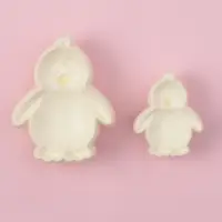 Печати для теста и мастики Доляна &laquo;Пингвин&raquo;, набор 2 шт., пластик, молочные