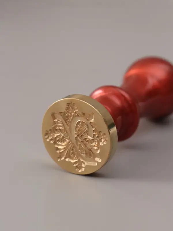 Печать для сургуча с пластиковой ручкой &laquo;Буква Y на вензеле&raquo;, 2.5&times;2.5&times;6.3 см