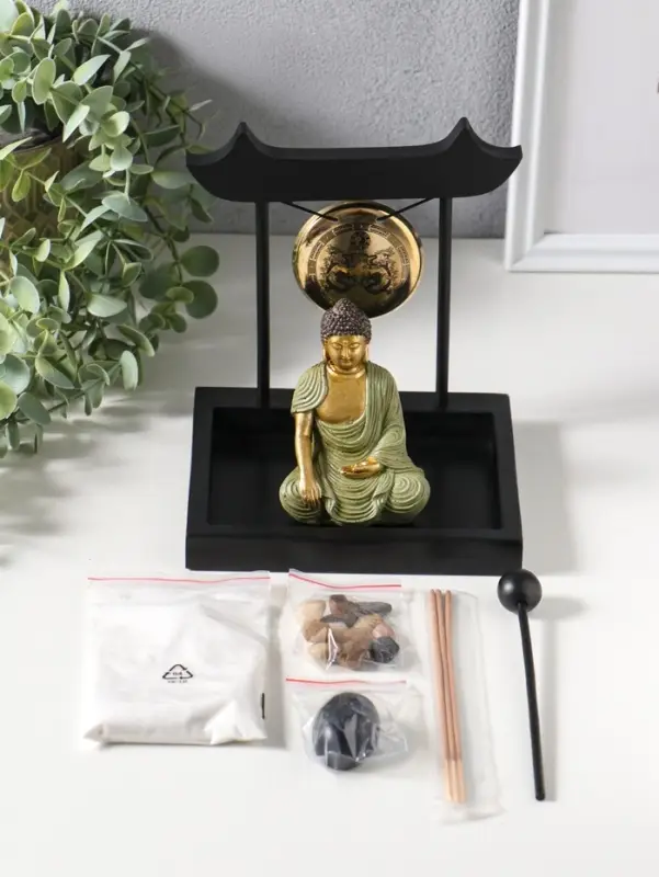 Сад Дзен "Будда в зелёном у гонга" песок+камни+аромапалочки 13,2х15х16 см