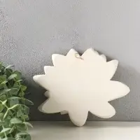 Панно настенное &laquo;Лотос&raquo; с подвесом, 13&times;15 см, белое с позолотой