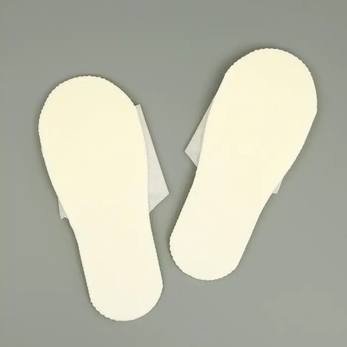 Одноразовые тапочки, Стандарт, бело-бежевые, 42р. Одноразовые тапочки, Стандарт, бело-бежевые, 42р.