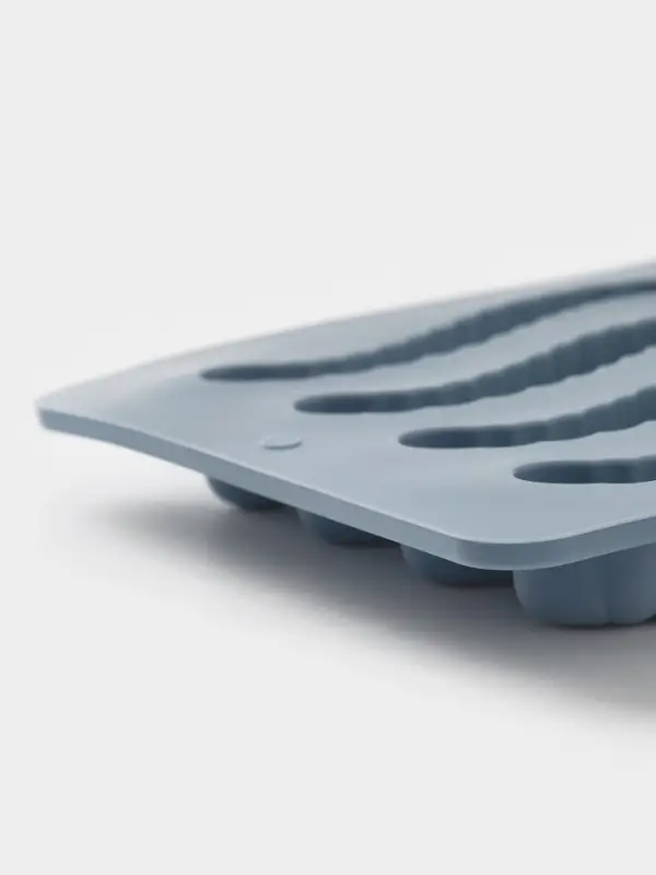 Форма для мармелада  Форма для мармелада "Червячки" 20x10x1,5 см