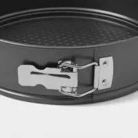 Набор форм для выпечки Доляна &laquo;Элин. Круг&raquo;, 3 предмета: d=22/24/26 см, съёмное дно, антипригарное покрытие, чёрный