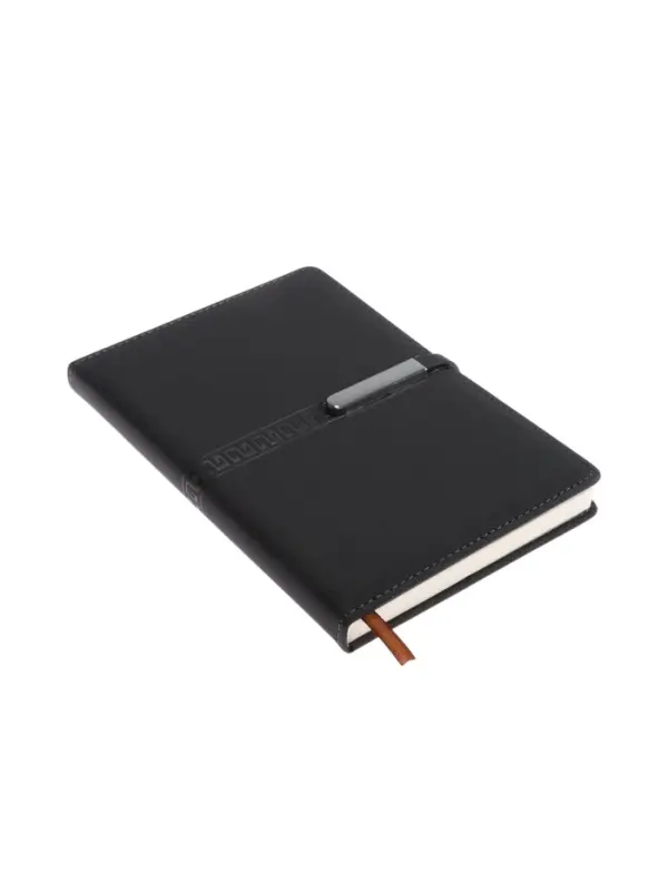 Ежедневник недатированный формат А5, с хлястиком, 112л, линия, пвх, Узор Черный Ежедневник недатированный формат А5, с хлястиком, 112л, линия, пвх, Узор Черный