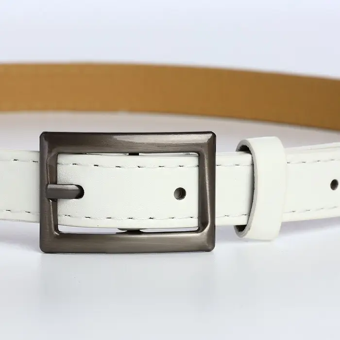 Ремень женский тонкий, 110&times;1.1 см, классическая пряжка металл, тёмно-серебристая, белый