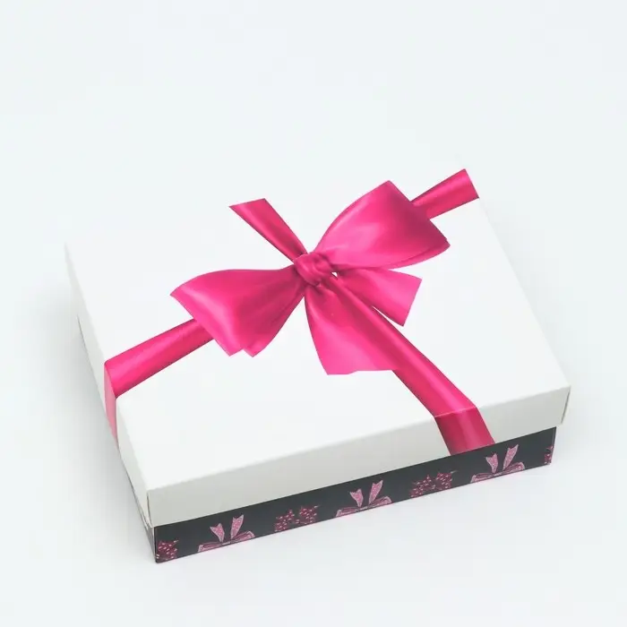 Подарочная коробка «Бантики», 16.5×12.5×5.2 см Подарочная коробка «Бантики», 16.5×12.5×5.2 см