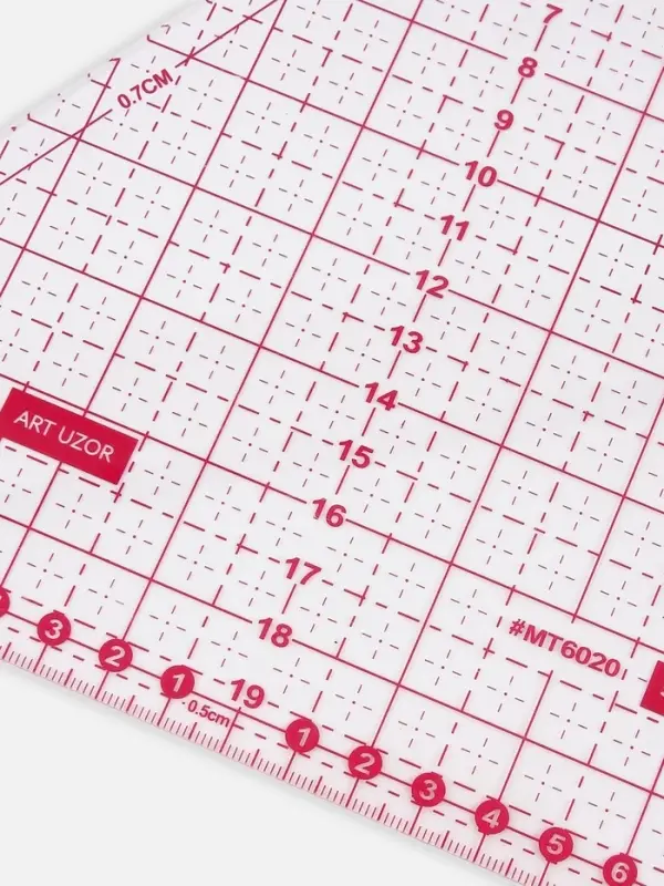 Линейка для квилтинга и пэчворка &laquo;Треугольник&raquo; 60&deg;, 20&times;23&times;0.3 см