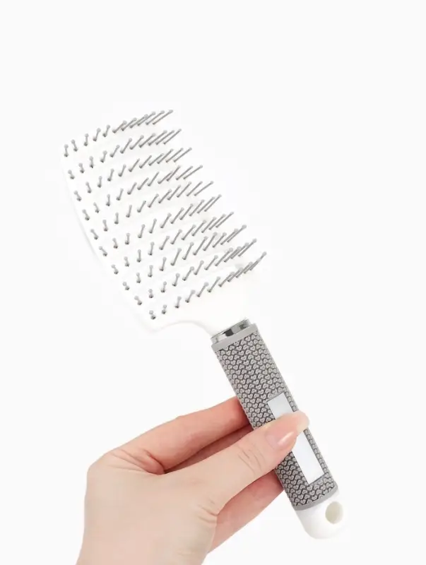 Расчёска массажная, с магнитом, прорезиненная ручка, 7.5&times;25.5 (&plusmn;1) см, серая