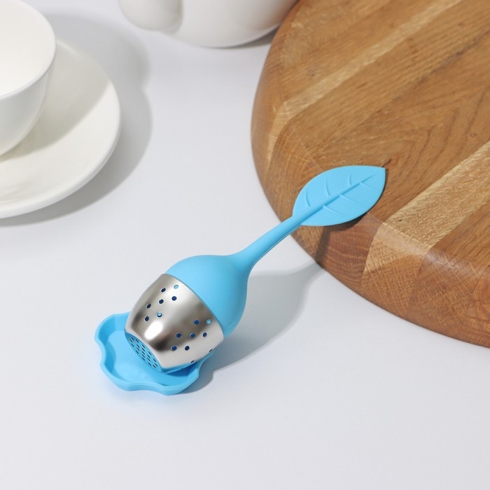 Ситечко для чая Доляна «Листок», нержавеющая сталь 304, цвет голубой Ситечко для чая Доляна «Листок», нержавеющая сталь 304, цвет голубой