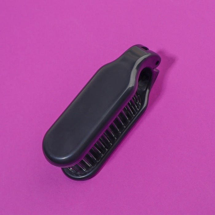 Расчёска массажная, складная, с зеркалом, 3 × 10 см, цвет чёрный Расчёска массажная, складная, с зеркалом, 3 × 10 см, цвет чёрный