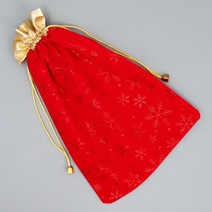 Мешочек подарочный замша «Поздравляю от души», снежинки, тиснение, 20 х 30 см +/- 1.5 см, Новый год