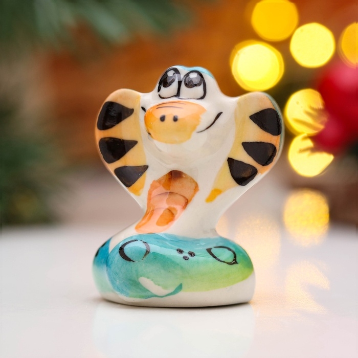 Сувенир Сувенир "Гоша средний" 6х4,5 см, гжель, цвет