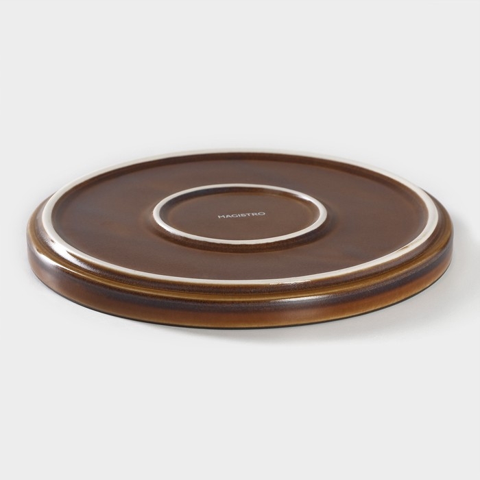 Тарелка фарфоровая десертная Magistro Garland, d=18,2 см, цвет синий Тарелка фарфоровая десертная Magistro Garland, d=18,2 см, цвет синий