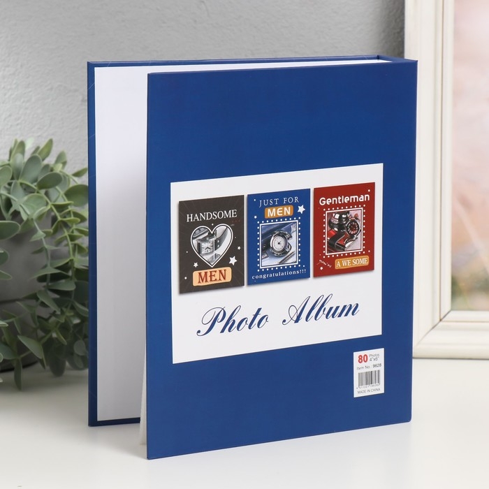 Фотоальбом на 80 фото 10х15 см Фотоальбом на 80 фото 10х15 см "Для настоящих мужчин" в коробке МИКС 5,2х19х23 см