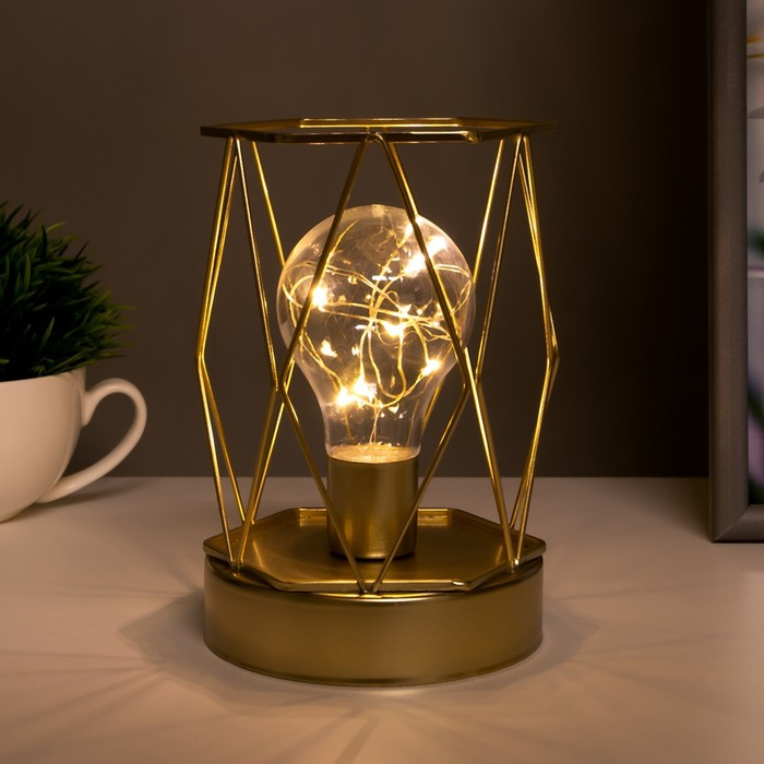 Ночник Ночник "Ромб" LED от батареек 3хАА золото 10,5х10,5х15,5 см RISALUX