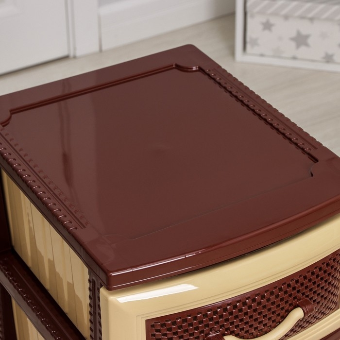 Комод 3-х секционный «Дельфин», бежево-коричневый Комод 3-х секционный «Дельфин», бежево-коричневый