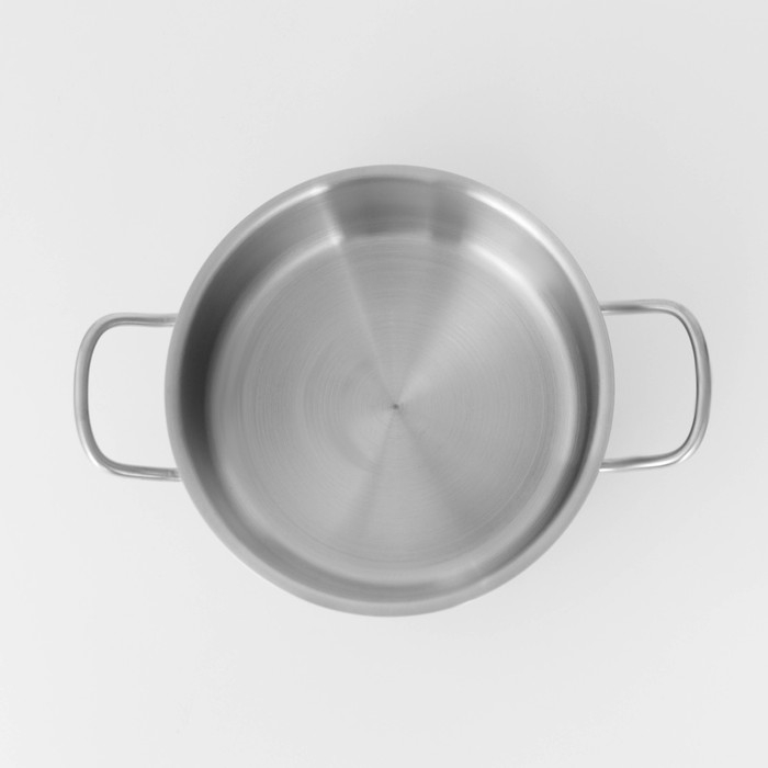 Кастрюля из нержавеющей стали Hanna Knövell, 2 л, d=18 см, h=8 см, толщина стенки 0,6 мм, металлическая крышка, индукция Кастрюля из нержавеющей стали Hanna Knövell, 2 л, d=18 см, h=8 см, толщина стенки 0,6 мм, металлическая крышка, индукция