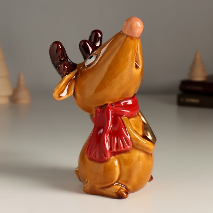 Сувенир керамика Сувенир керамика "Поющий лосёнок в красном шарфе" 8,5х9,5х14,5 см