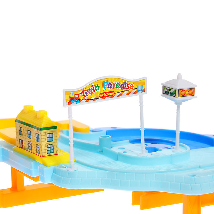 Железная дорога &laquo;Парк развлечений&raquo;, работает от батареек