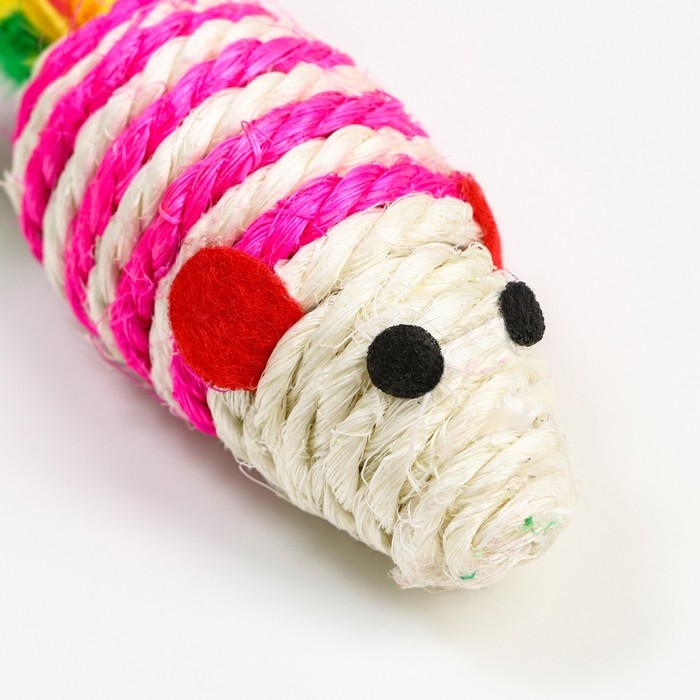 Мышь-погремушка сизалевая, 7 см, розовая/белая Мышь-погремушка сизалевая, 7 см, розовая/белая