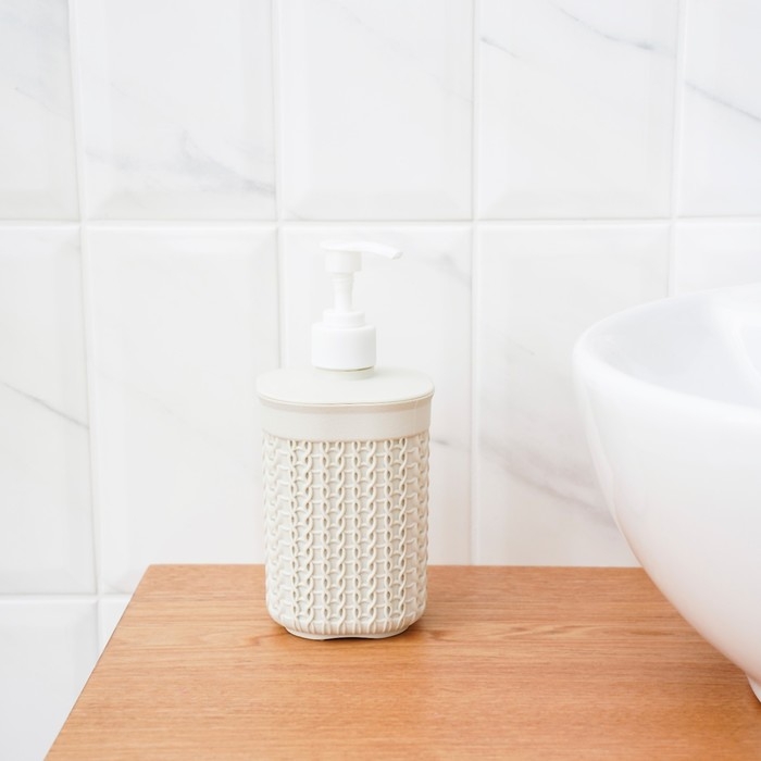 Дозатор для мыла «Вязание», 500 мл, цвет белый ротанг Дозатор для мыла «Вязание», 500 мл, цвет белый ротанг