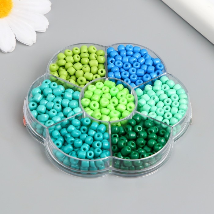 Бисер стекло 6/0 в цветке  Бисер стекло 6/0 в цветке "Цвета леса" цветной 7 цветов х 8  гр 8,2х8,2х2 см