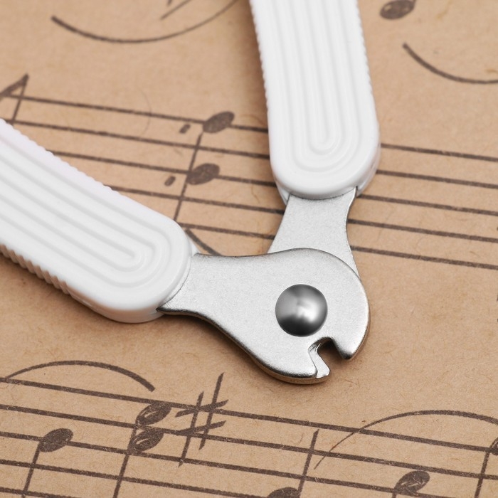 Машинка для намотки 3в1 Music Life, намотка, съем, резка струн, белая Машинка для намотки 3в1 Music Life, намотка, съем, резка струн, белая