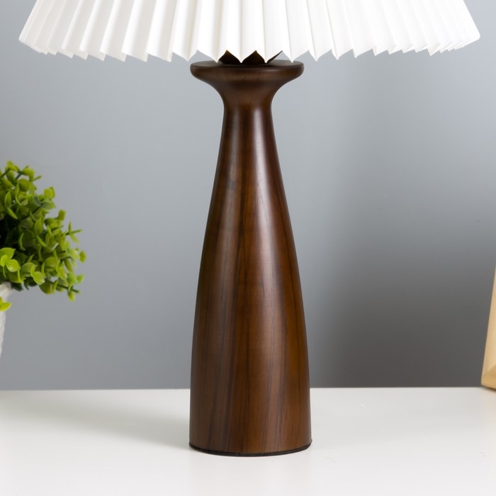 Настольная лампа Настольная лампа "Шен" E27 40Вт коричневый 25х25х39 см RISALUX