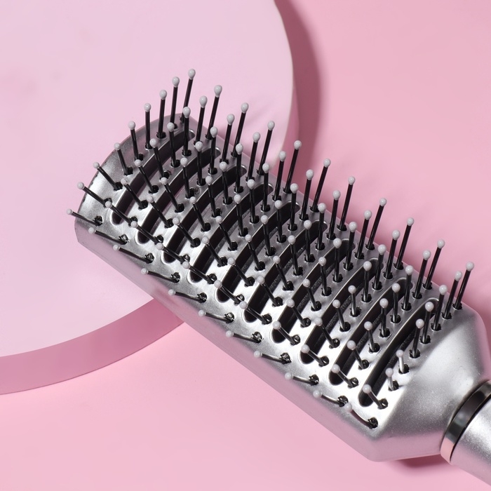 Расчёска массажная, вентилируемая, 5 × 22 см, цвет МИКС