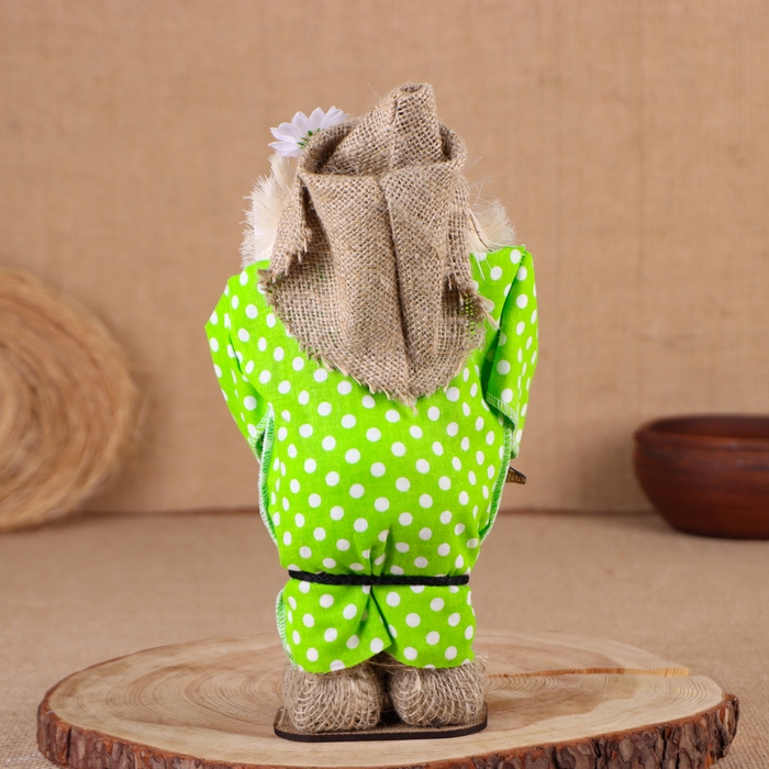 Оберег-домовой Оберег-домовой "Славуся в льняном колпаке, с рогом изобилия", 30х20х10 см, микс