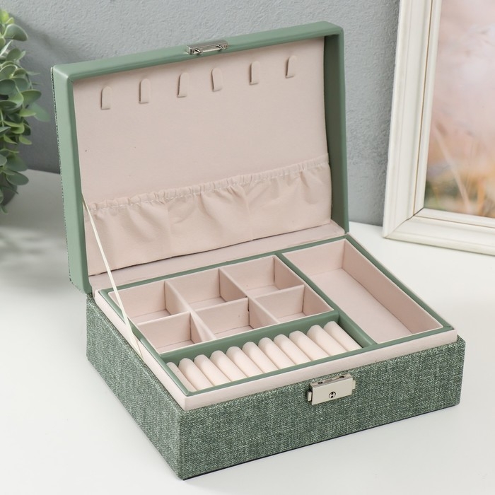 Шкатулка кожзам для украшений Шкатулка кожзам для украшений "Зелёная" комбинированная 23х17,2х9 см