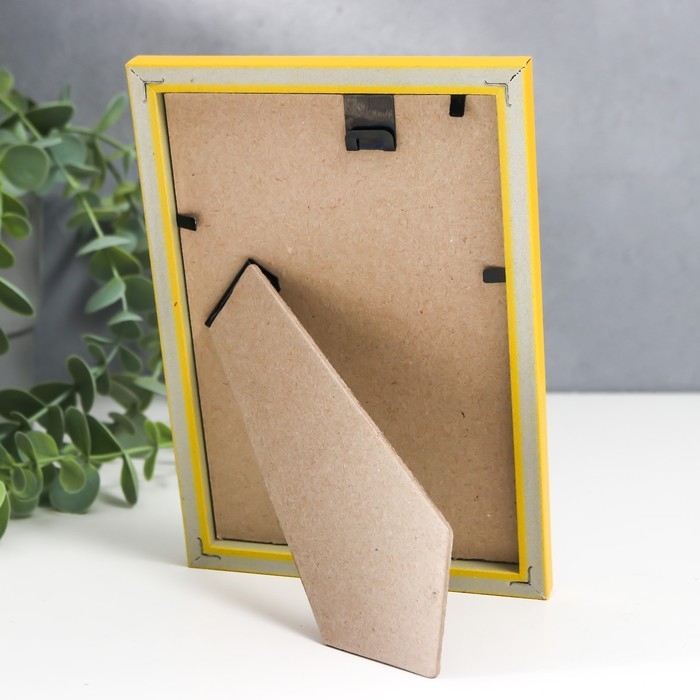 Фоторамка пластик Фоторамка пластик "Палитра" 10x15 см, желтый