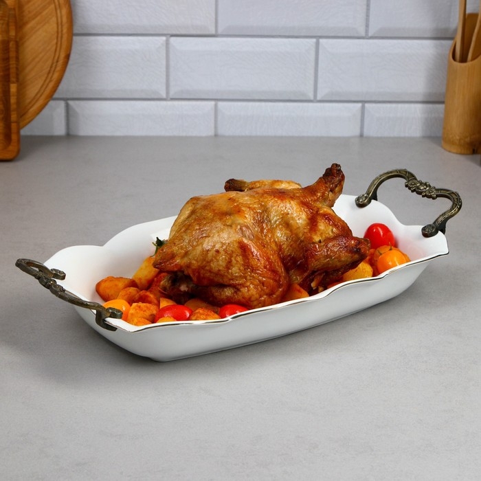 Блюдо «Роза», 2.5 л, прямоугольное, золотая обводка, фарфор, Иран Блюдо «Роза», 2.5 л, прямоугольное, золотая обводка, фарфор, Иран