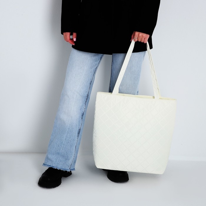 Шопер женский болоньевый, 40х35х7см, белый цвет Шопер женский болоньевый, 40х35х7см, белый цвет