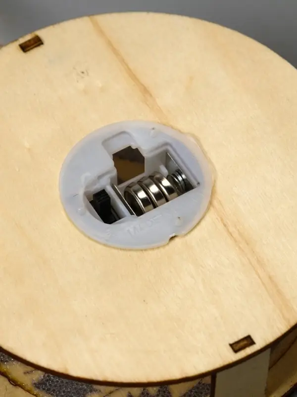 Ёлочная игрушка &laquo;Шар со свечками&raquo;, 10&times;10&times;3 см, от батареек, свечение тёплое белое