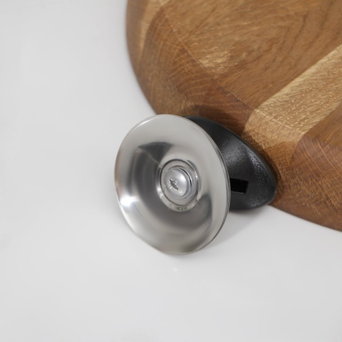 Ручка для крышки на посуду Доляна «Помощник», d=6 см, цвет чёрный Ручка для крышки на посуду Доляна «Помощник», d=6 см, цвет чёрный