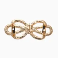 Зажим для кардигана "Ажур", корона, цвет белый в золото Зажим для кардигана "Ажур", корона, цвет белый в золото